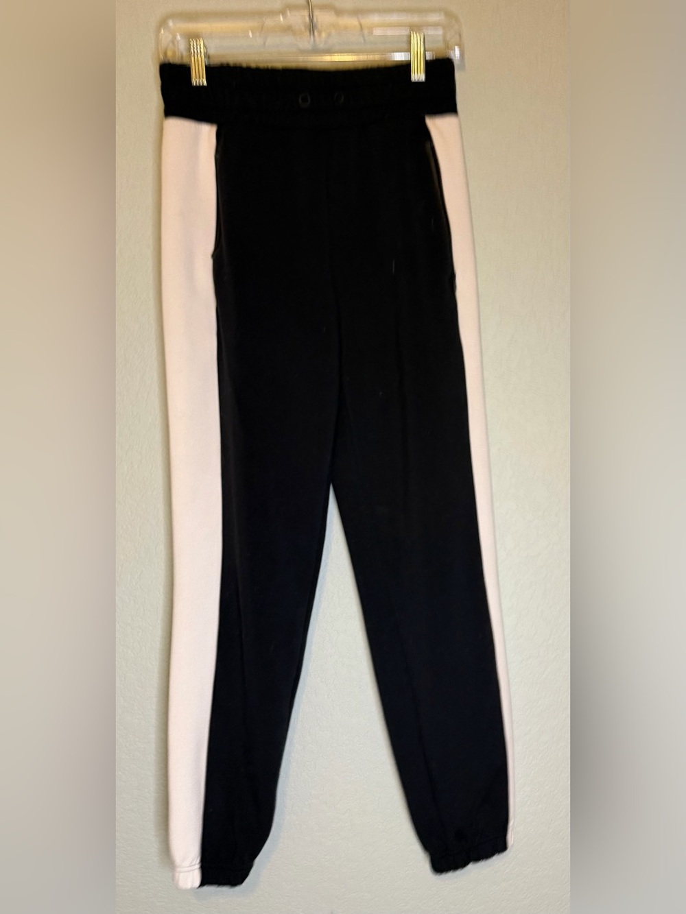 Michi Black & White Jogger Pants Size Small Petite— NO DRAWSTRING